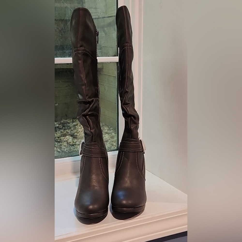 PAGE 65 BOOTS Leather Lace-up/Full-Zip, Knee-High, Size: 6.5, EUC - LIKE NEW